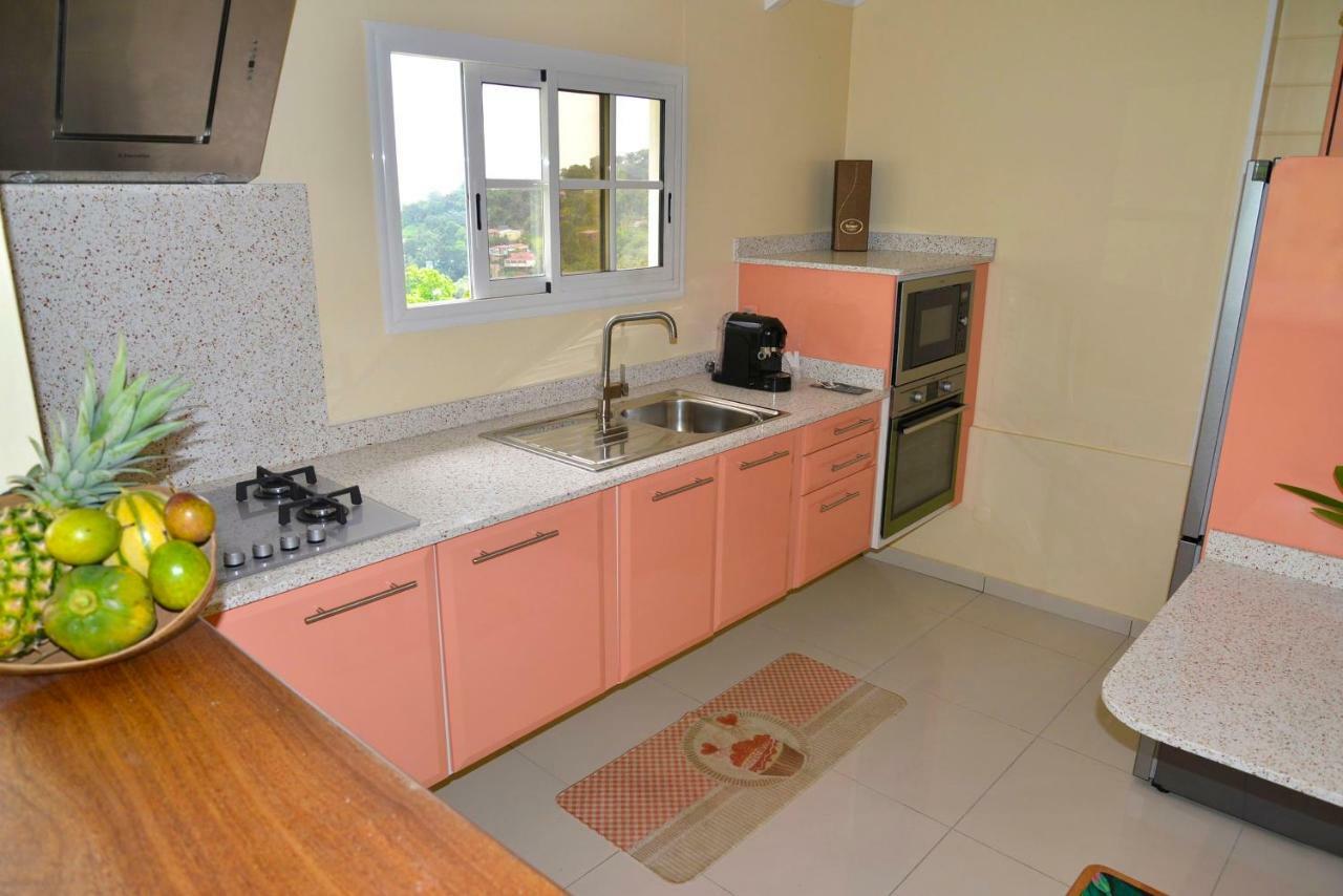 Residence Kay Mamy Zet Le Francois Exterior photo
